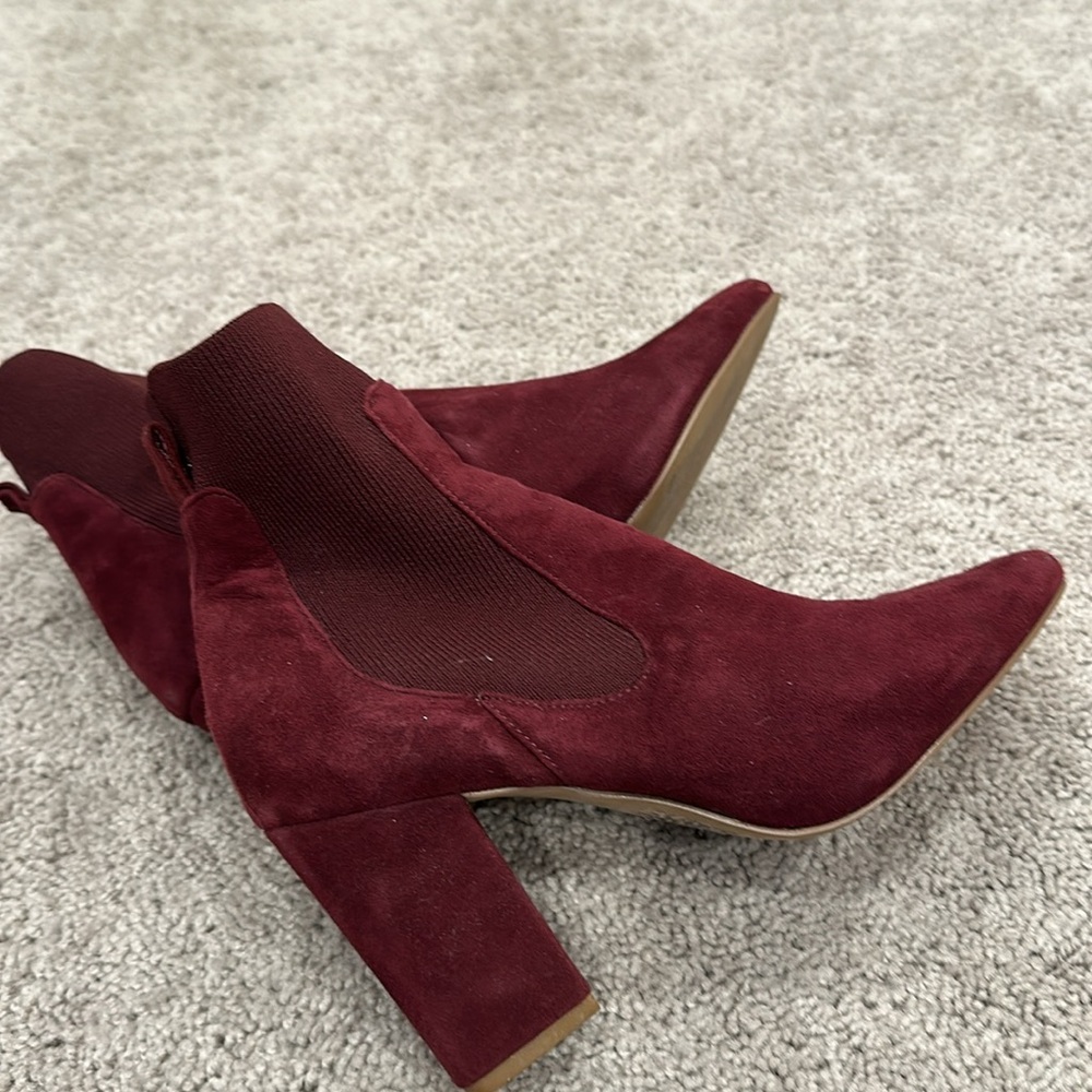 Steve Madden Burgundy Sock Chelsea Heeled Boots (7.5)